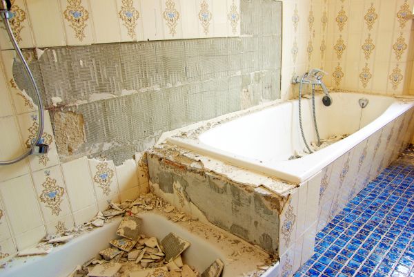 Bathtub Demolition in West Chester
