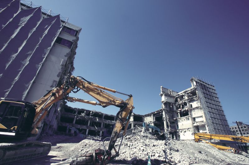 Structural Demolition Equipment